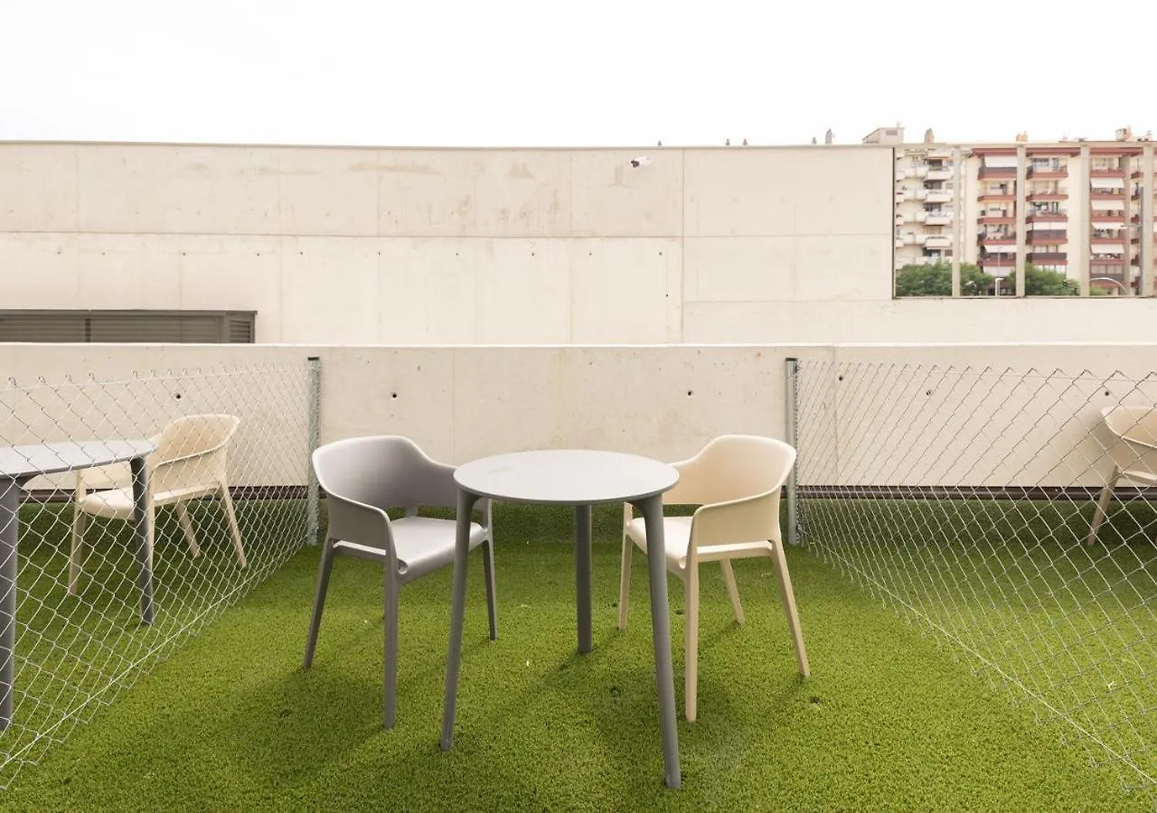 Yugo Pamplona Apartment 0*,  Spain